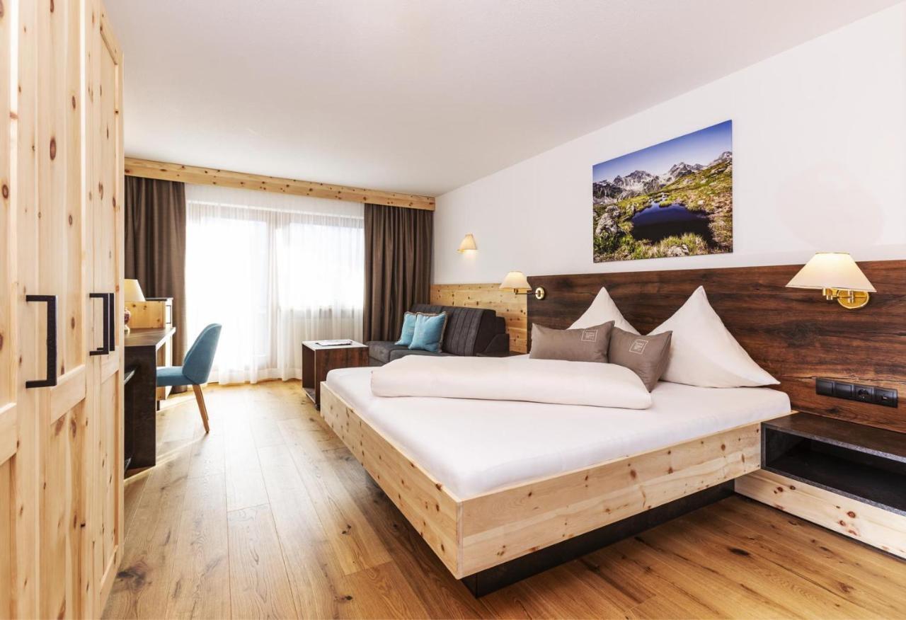 Hotel Garni Tirol Ladis Dış mekan fotoğraf