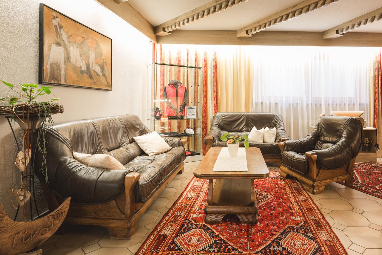 Hotel Garni Tirol Ladis Dış mekan fotoğraf