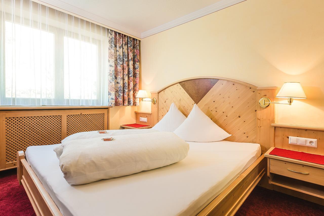 Hotel Garni Tirol Ladis Dış mekan fotoğraf